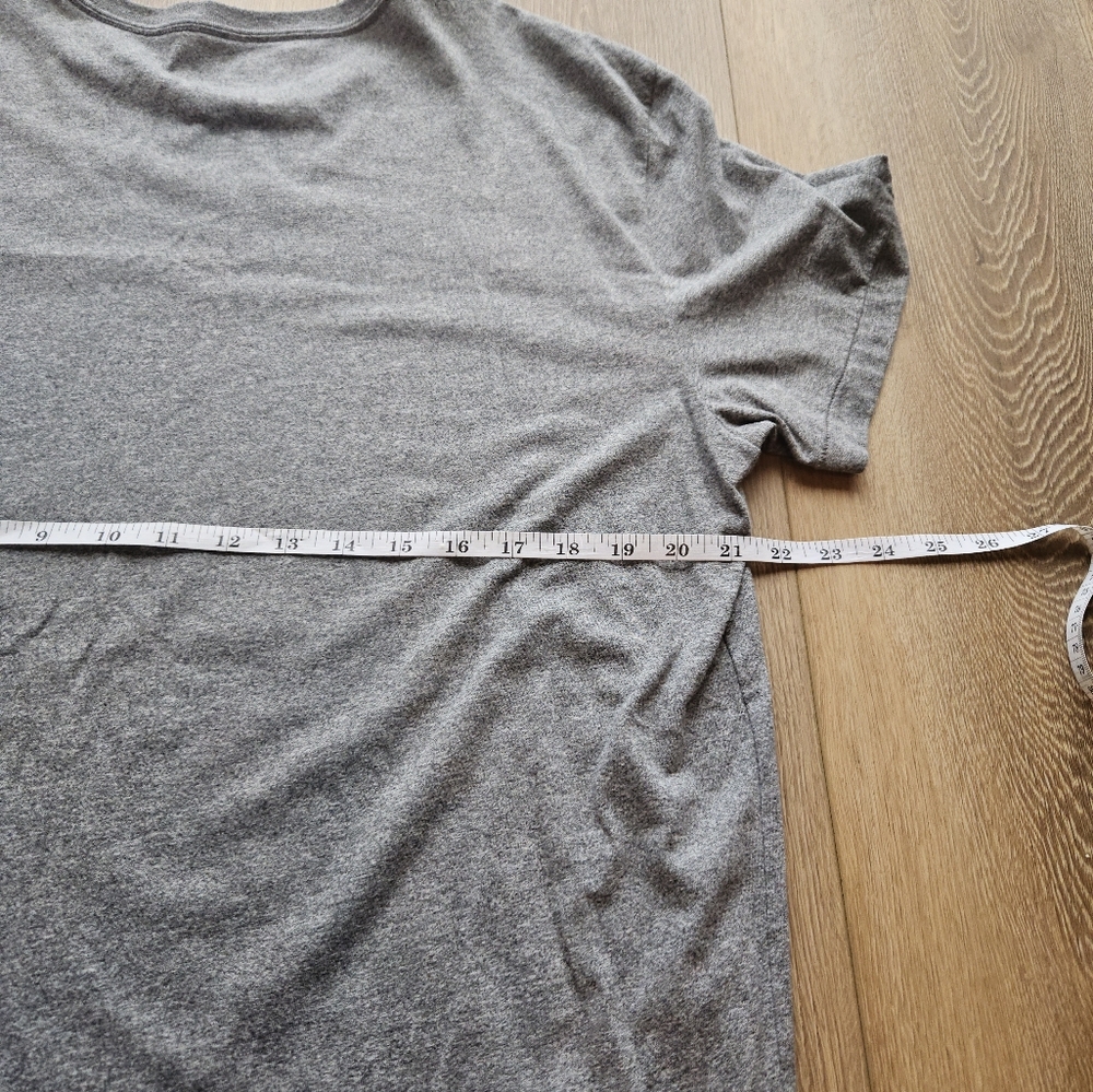 American Eagle Men's Basic Soft Solid Gray Crew N… - image 8